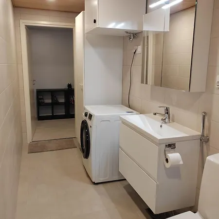Apartamento Kaupungin Hienoin Kolmio Saimaan Rannalla *